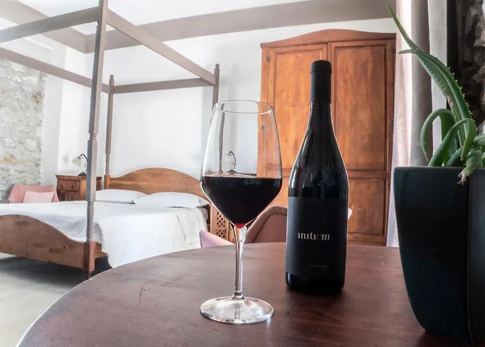 Casale Mon Rahal אכסניה